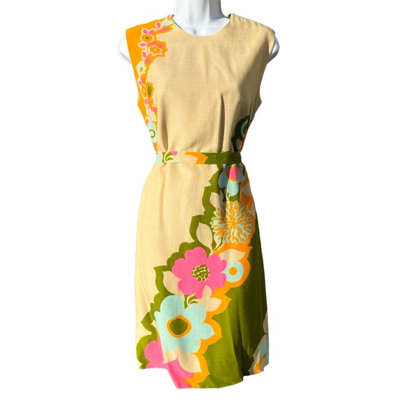 Vintage 60s Mod Floral Woven Shift Sheath Dress Tan Orange Green Pink - Picture 2 of 16